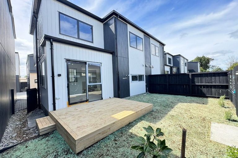 Photo of property in 6b Tainui Terrace, Mangere Bridge, Auckland, 2022