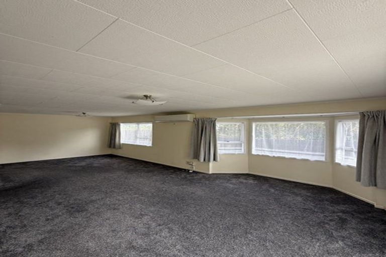 Photo of property in 42 Bellbird Avenue, Onerahi, Whangarei, 0110