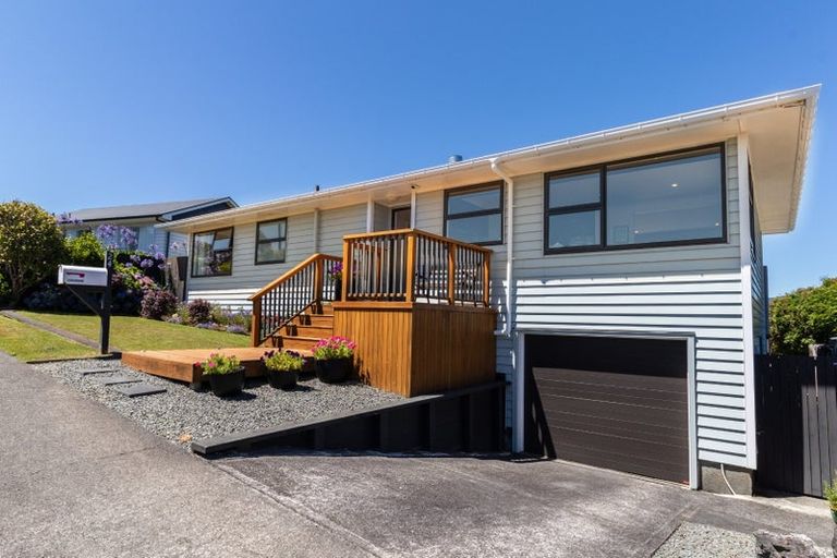 Photo of property in 24 Taieri Crescent, Kelson, Lower Hutt, 5010