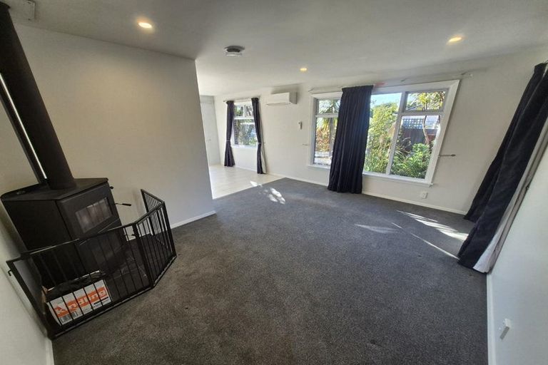 Photo of property in 8 Prisk Place, Hillsborough, Christchurch, 8022