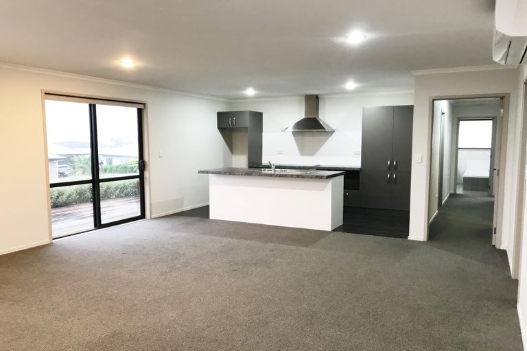 Photo of property in 19 Moira Drive, Tuakau, 2121