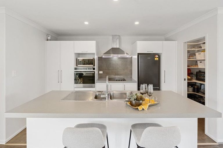 Photo of property in 4 Matawai Puna Drive, Pukekohe, 2120