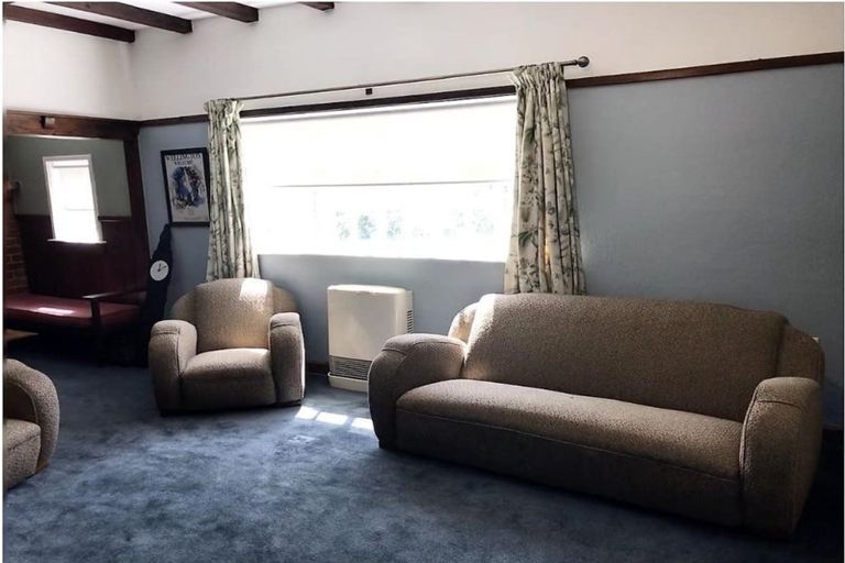 Photo of property in 234 Queens Drive, Lyall Bay, Wellington, 6022