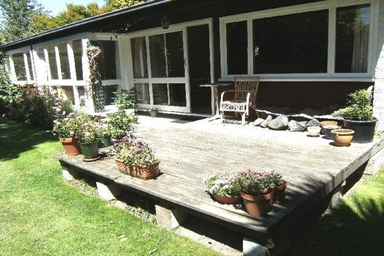 Photo of property in 1/27 Colwyn Street, Bryndwr, Christchurch, 8053