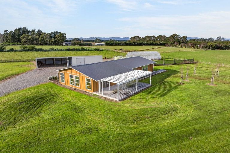 Photo of property in 440 Haringa Road, Carrington, Carterton, 5791