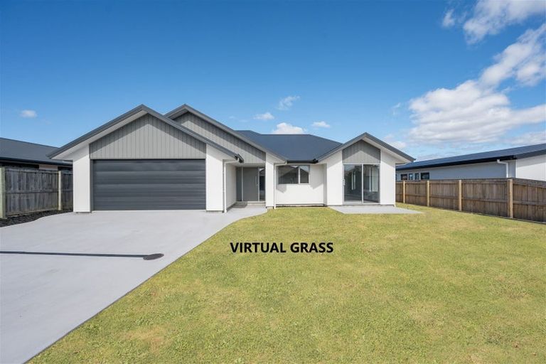 Photo of property in 6 Lassen Place, Stoke, Nelson, 7011