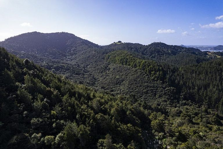 Photo of property in 74 Waiparera Road, Parua Bay, 0192