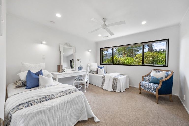 Photo of property in 349 Clifton Road, Whitford, Howick, 2571