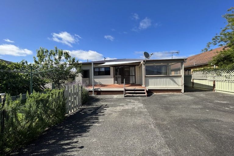 Photo of property in 4 Churchill Street, Kensington, Whangarei, 0112
