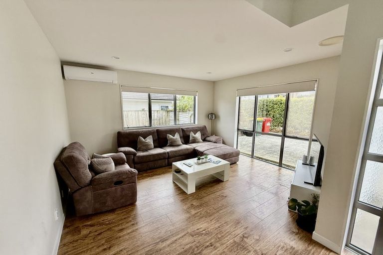 Photo of property in 46 Colonial Drive, Silverdale, 0932