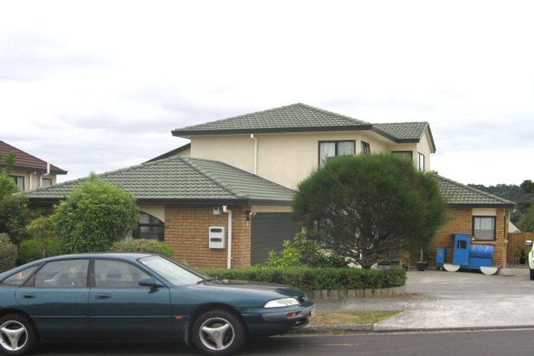Photo of property in 3 Stephanie Close, Glenfield, Auckland, 0629