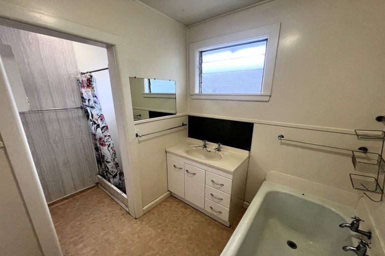 Photo of property in 168 Gayhurst Road, Dallington, Christchurch, 8061