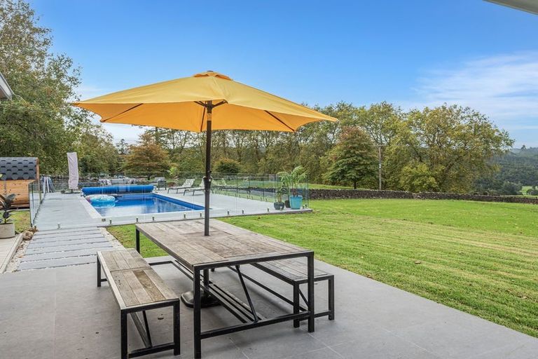 Photo of property in 747 Ngunguru Road, Glenbervie, Whangarei, 0173