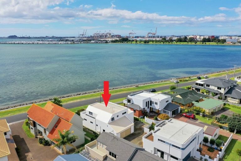 Photo of property in 54 Harbour Drive, Otumoetai, Tauranga, 3110