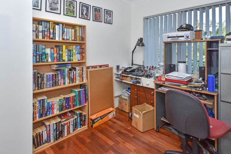 Photo of property in 35 Ridgeway Road, Pukekohe, 2120