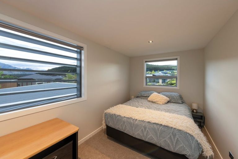 Photo of property in 10 Sunnyside Lane, Wanaka, 9305