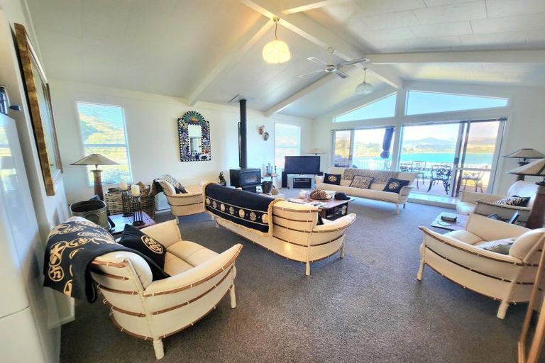 Photo of property in 166 Haven Street, Moeraki, 9482