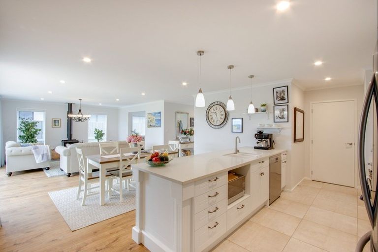 Photo of property in 9 Aparima Place, Awatoto, Napier, 4110