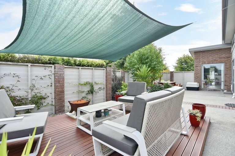 Photo of property in 25 Cedar Place, Rangiora, 7400