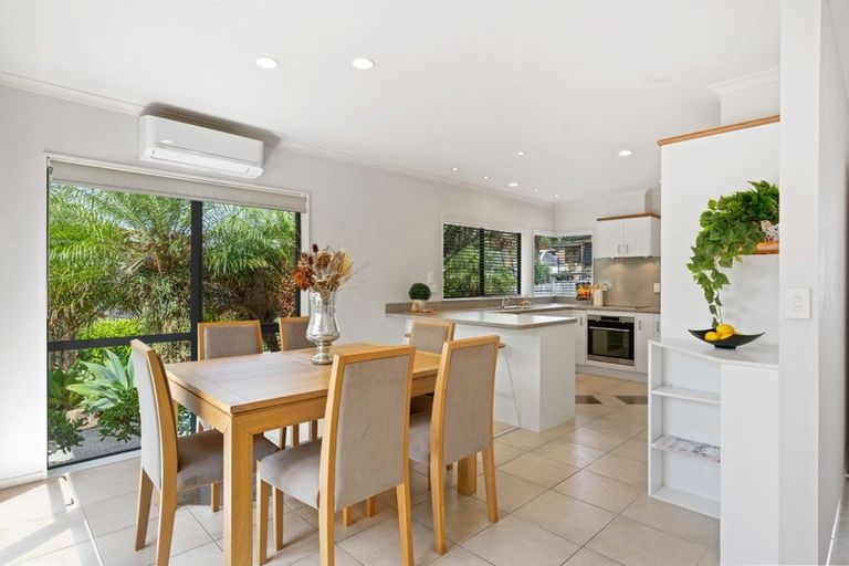 Photo of property in 11 Daviot Place, Te Kamo, Whangarei, 0112