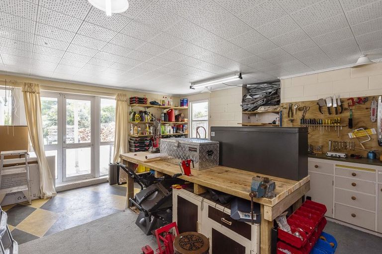 Photo of property in 25 Gray Avenue, Paraparaumu Beach, Paraparaumu, 5032