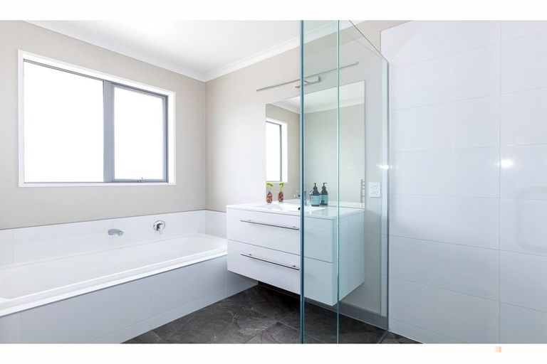 Photo of property in 32 Meadowstone Street, Gleniti, Timaru, 7910