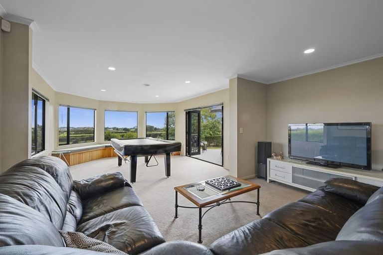 Photo of property in 110 Upland Road, Tarurutangi, New Plymouth, 4372