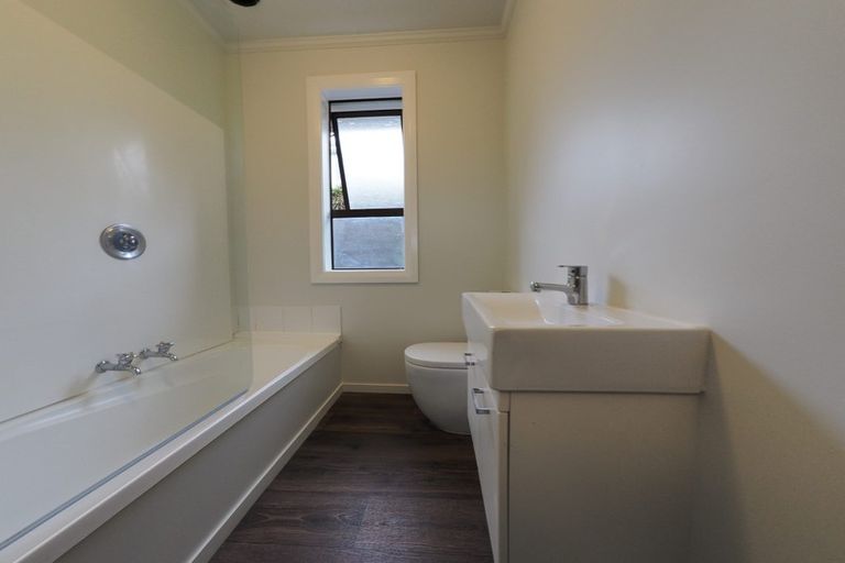 Photo of property in 17 Ensor Street, Burnside, Dunedin, 9011