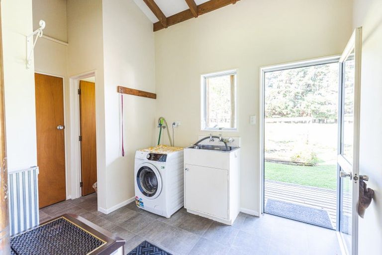 Photo of property in 65 Range Road, Woodville, 4997