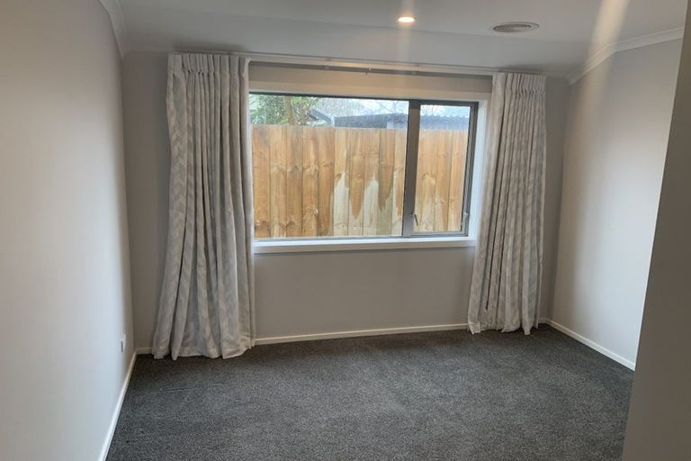 Photo of property in 658c Pioneer Highway, Highbury, Palmerston North, 4412