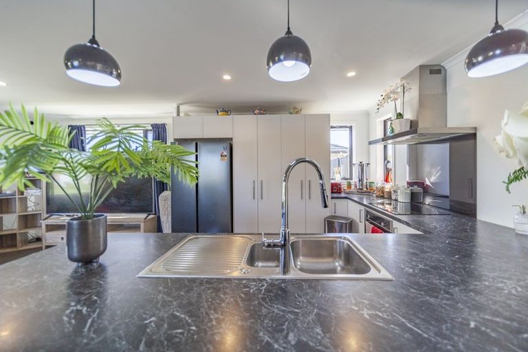 Photo of property in 17c Palgrave Avenue, Flaxmere, Hastings, 4120