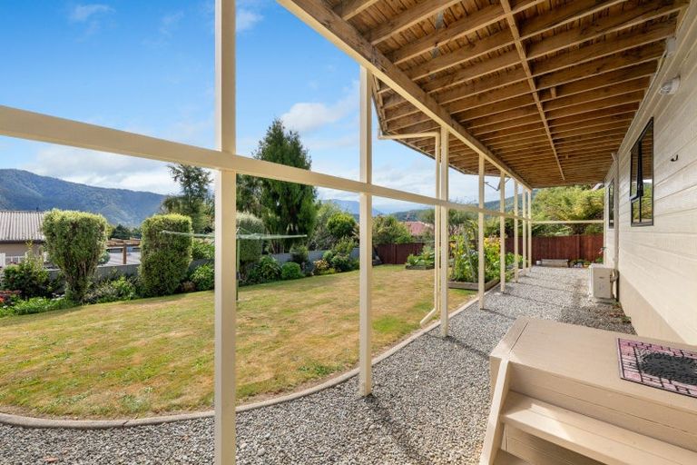 Photo of property in 28 Lawrence Street, Havelock, 7100