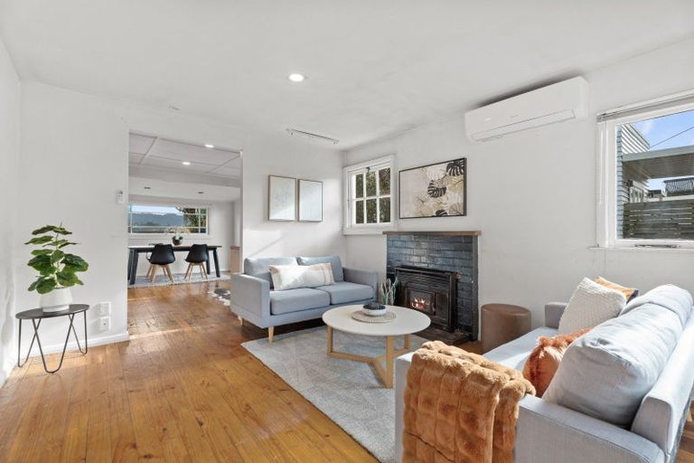 Photo of property in 152b Glengarry Road, Glen Eden, Auckland, 0602