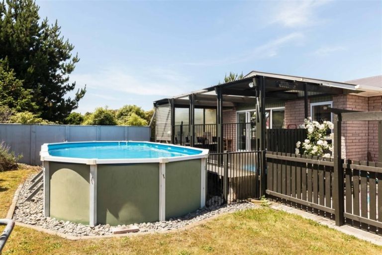 Photo of property in 9 Estuary Road, New Brighton, Christchurch, 8061