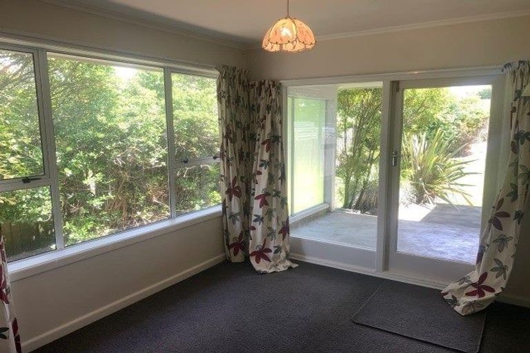 Photo of property in 49a Halswell Road, Hillmorton, Christchurch, 8025