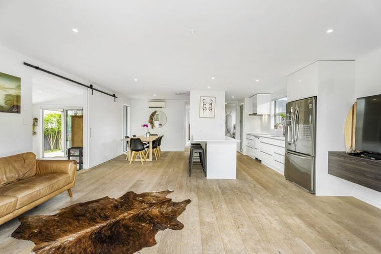 Photo of property in 61 Ladies Mile, Manly, Whangaparaoa, 0930