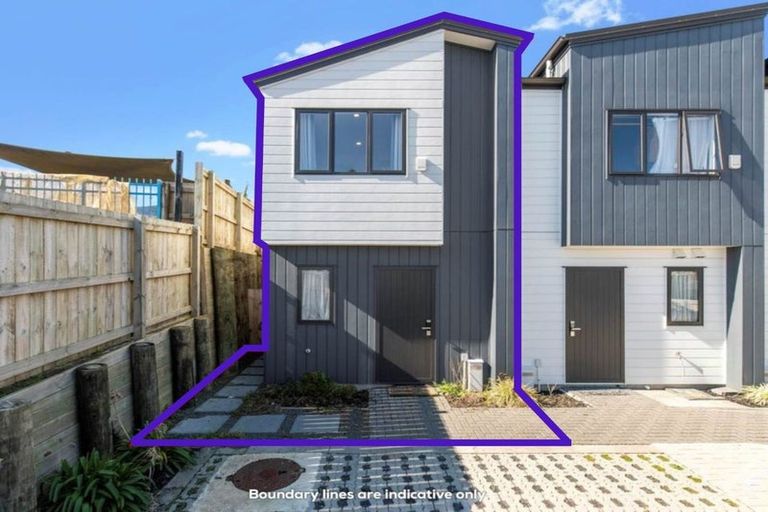 Photo of property in 4/112 Moore Street, Howick, Auckland, 2014