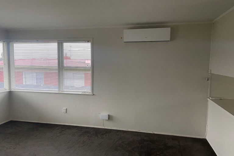 Photo of property in 8/115 Station Road, Papatoetoe, Auckland, 2025