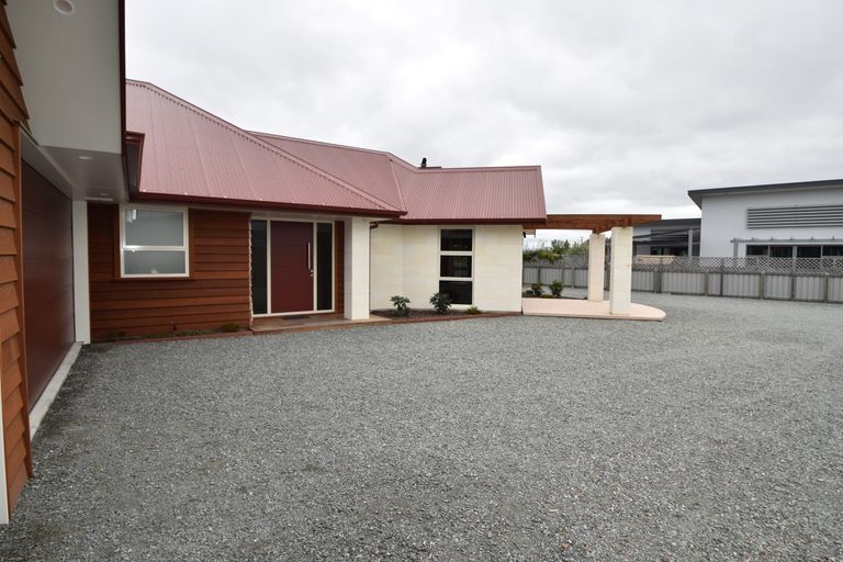 Photo of property in 14 Lakeland Avenue, Twizel, 7901