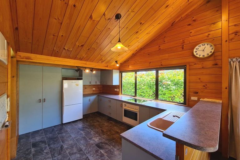 Photo of property in 7 Courthouse Lane, Coromandel, 3506