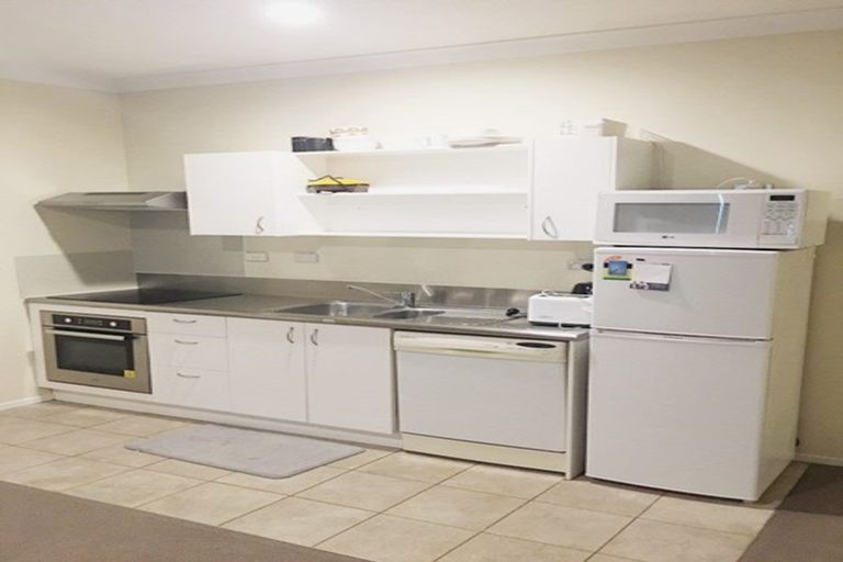 Photo of property in 15 Nelson Street, Howick, Auckland, 2014