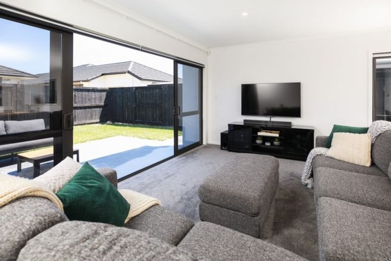 Photo of property in 33 Probert Crescent, Chartwell, Hamilton, 3210