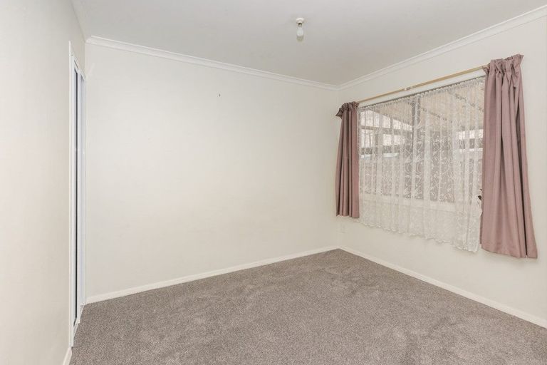 Photo of property in 19 Leeds Street, Milson, Palmerston North, 4414