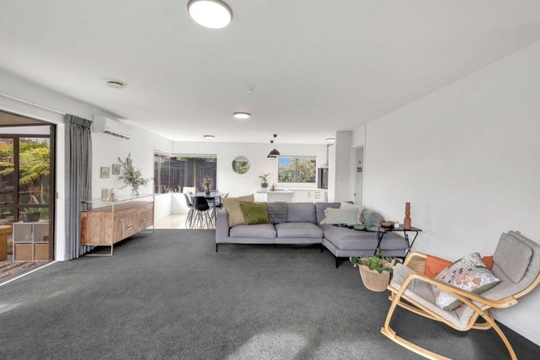 Photo of property in 36 Kirsten Place, Parklands, Christchurch, 8083