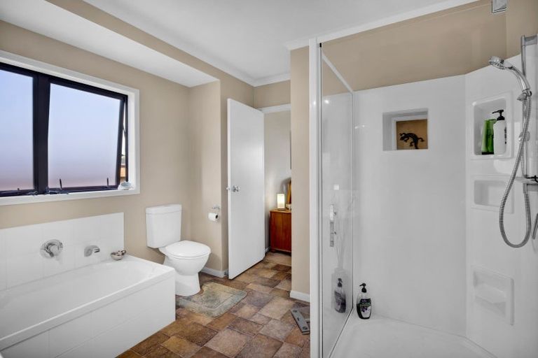 Photo of property in 109 Browne Street, Waitara, 4320