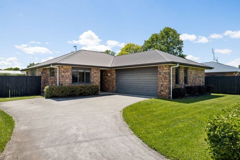 Photo of property in 33 Moore Street, Leamington, Cambridge, 3432