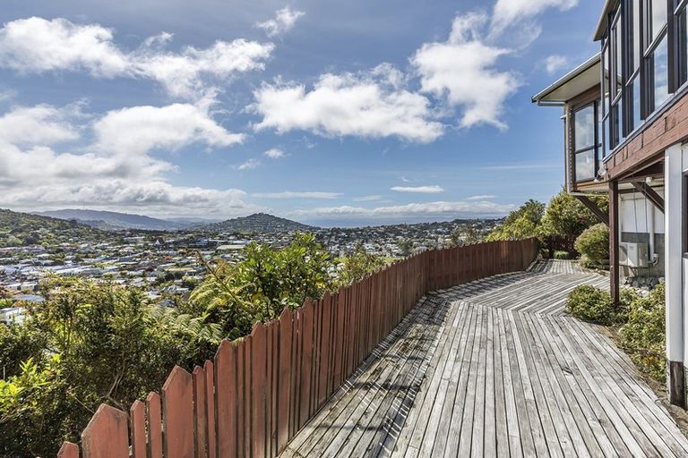Photo of property in 9 Fillbridge Way, Karori, Wellington, 6012