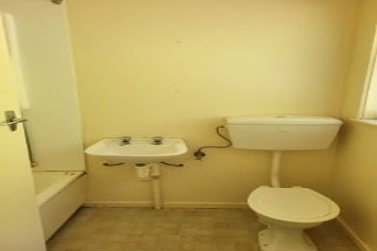 Photo of property in 10 Faraday Street, Hospital Hill, Napier, 4110