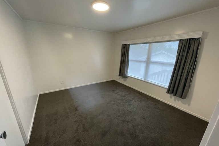 Photo of property in 2/39 Eban Avenue, Hillcrest, Auckland, 0627