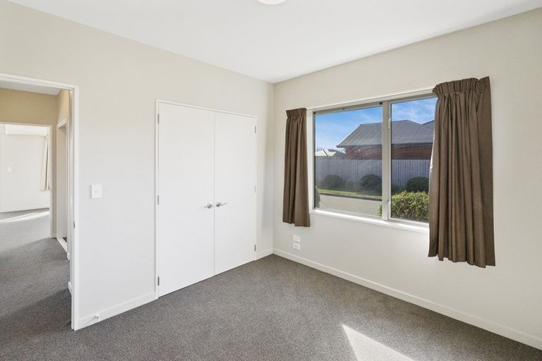 Photo of property in 1/4 Saint Peters Close, Woolston, Christchurch, 8062